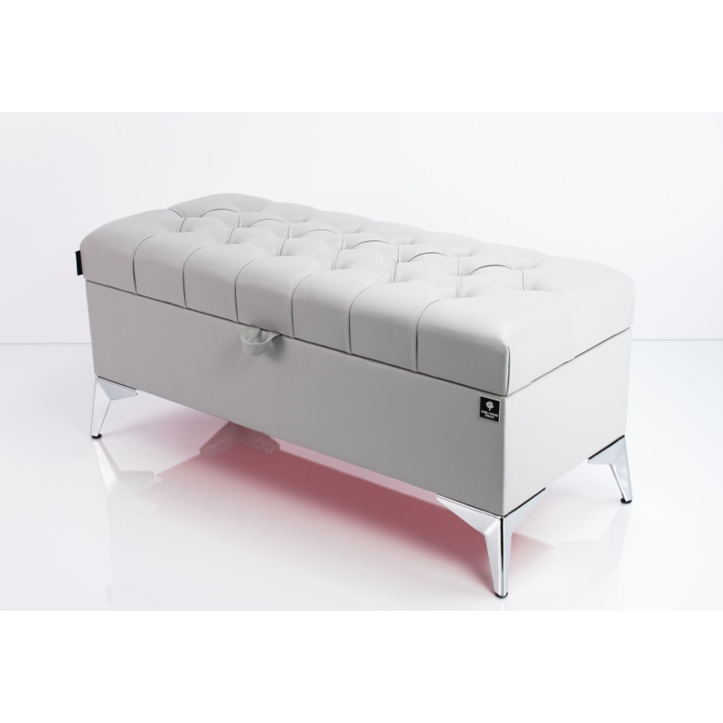 Tufted Storage Bench